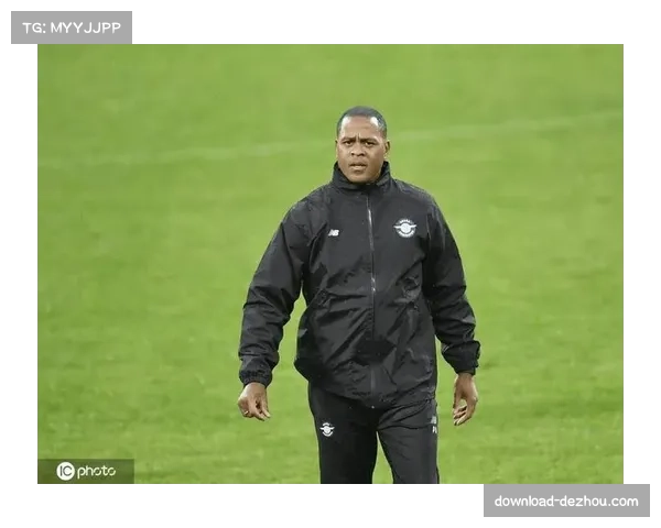 执教九个月黯然离任印尼主帅克鲁伊维特无缘世界杯遭解雇 执教九个月黯然离任印尼主帅克鲁伊维特无缘世界杯遭解雇